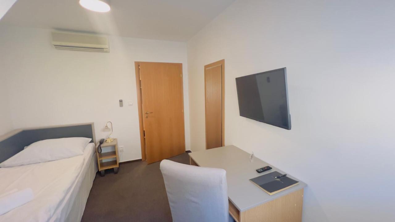 Hotel Payer Теплице Экстерьер фото